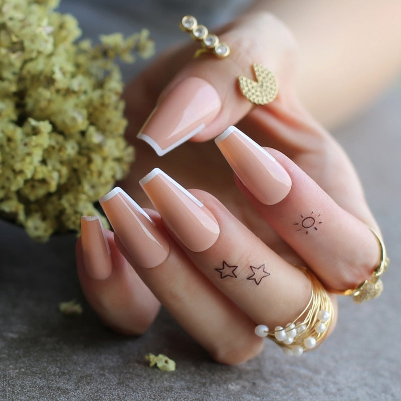 Coffin Nude French Black outline White Fake nails Ballet Art Nails Classic arc French design False nails 24PCS
