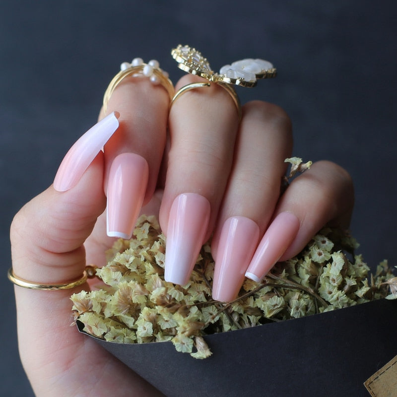 Coffin Nude French Black outline White Fake nails Ballet Art Nails Classic arc French design False nails 24PCS